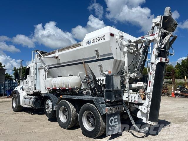 Kenworth T880 شاحنات خرسانة