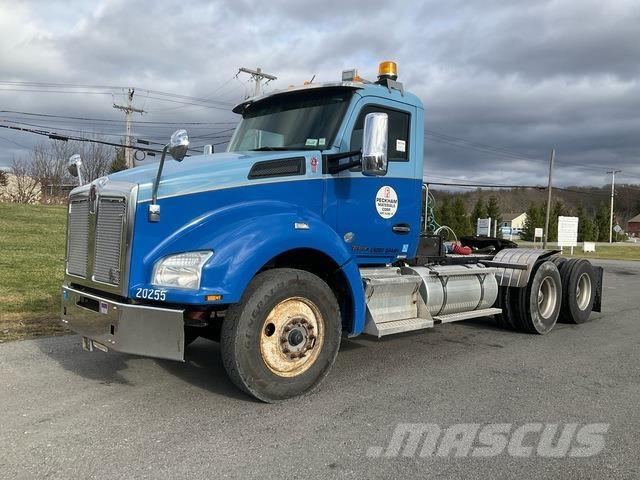 Kenworth T880 وحدات الجر