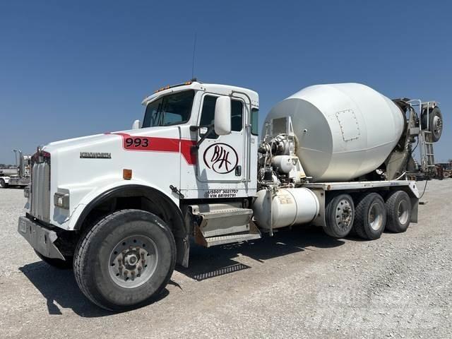 Kenworth W900 شاحنات أخرى