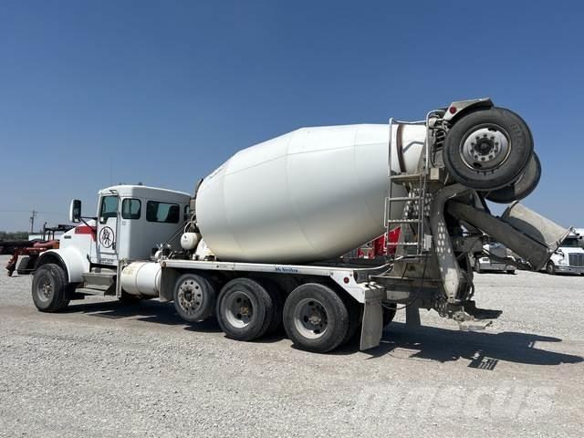 Kenworth W900 شاحنات أخرى