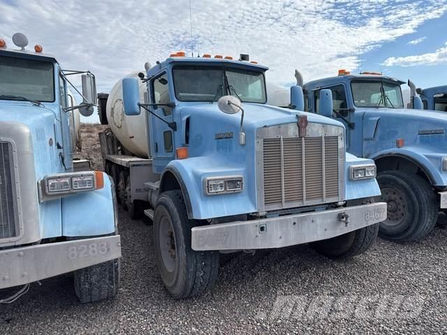 Kenworth W900 شاحنات أخرى