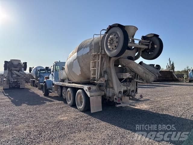 Kenworth W900 شاحنات أخرى