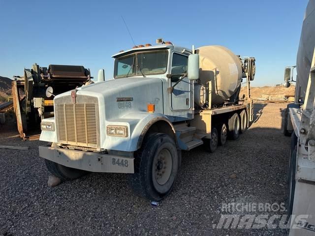 Kenworth W900 شاحنات أخرى