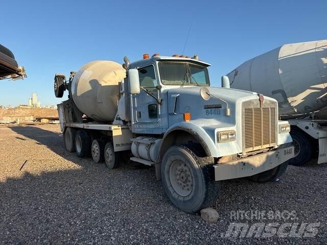 Kenworth W900 شاحنات أخرى