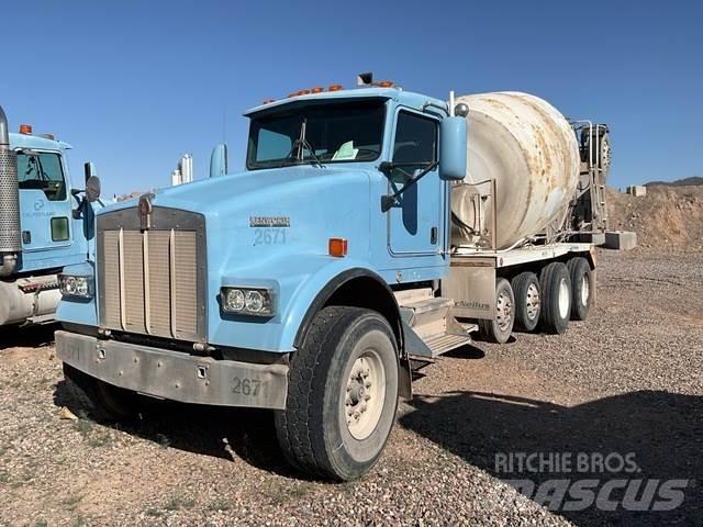 Kenworth W900 شاحنات أخرى