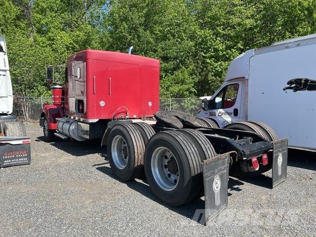 Kenworth W900 وحدات الجر