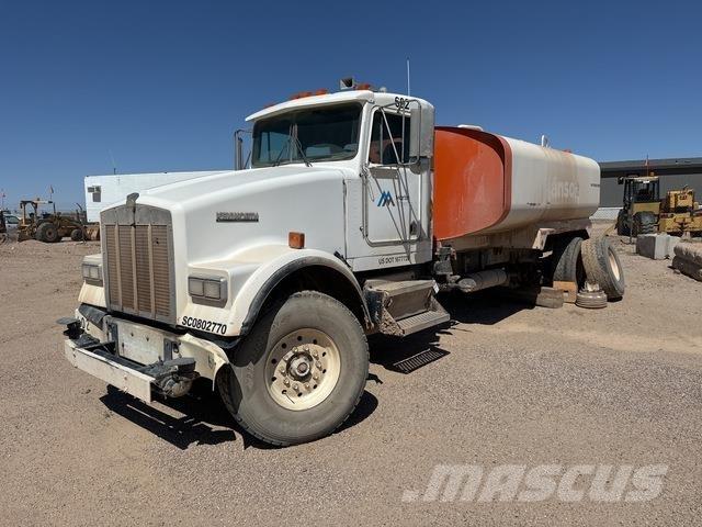 Kenworth W900 صهاريج مياه