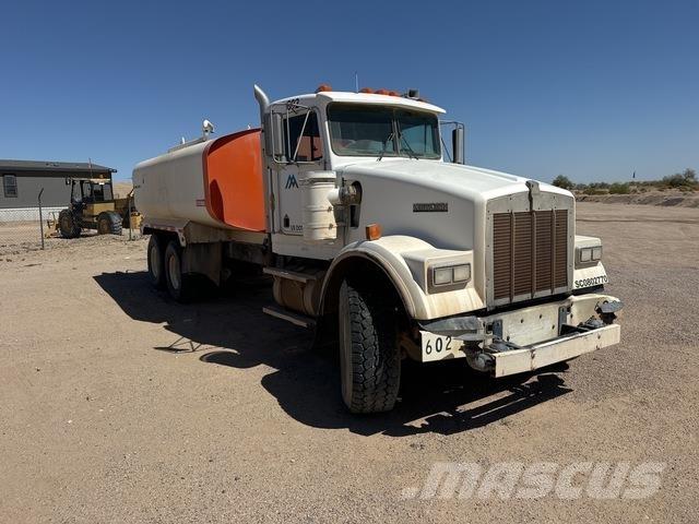 Kenworth W900 صهاريج مياه