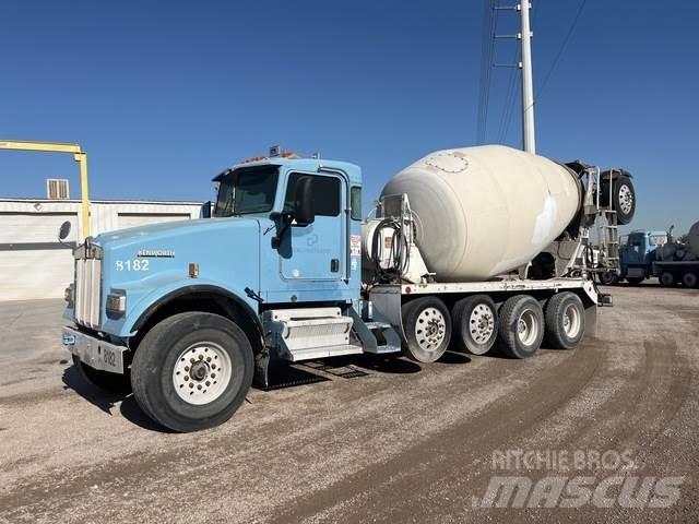 Kenworth W900 شاحنات أخرى