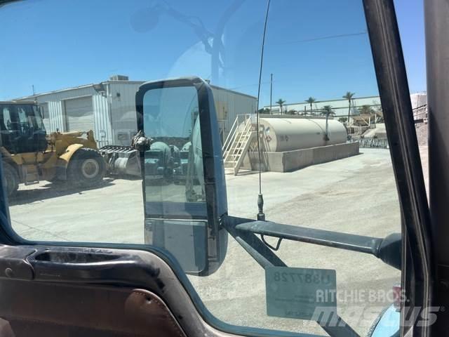 Kenworth W900 شاحنات أخرى