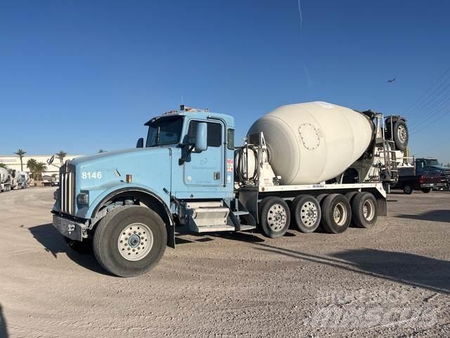 Kenworth W900 شاحنات أخرى