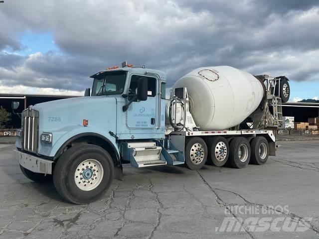 Kenworth W900 شاحنات أخرى