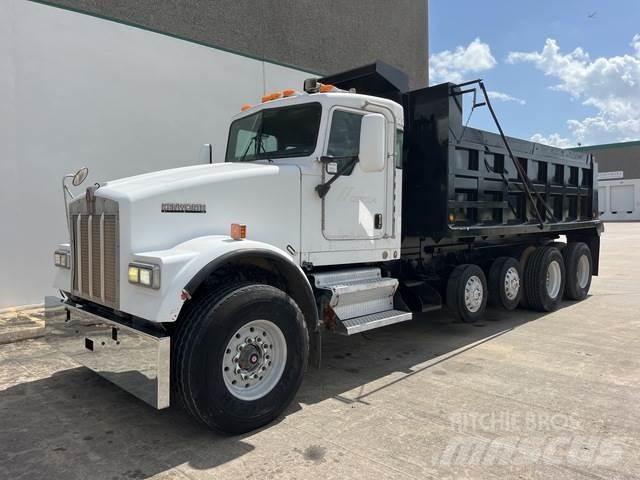 Kenworth W900 شاحنات قلابة
