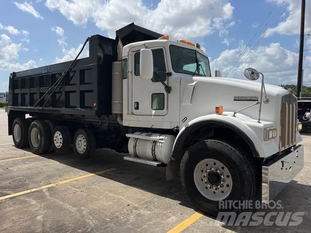Kenworth W900 شاحنات قلابة