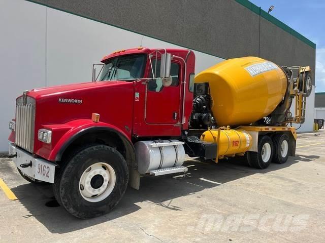 Kenworth W900 شاحنات أخرى