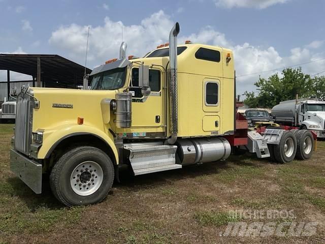 Kenworth W900 مركبات إصلاح الأعطال