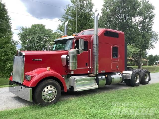 Kenworth W900 وحدات الجر