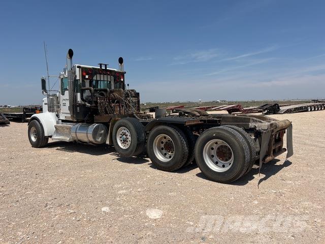 Kenworth W900 مركبات إصلاح الأعطال