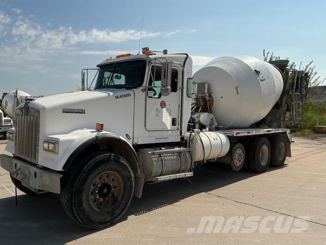 Kenworth W900 شاحنات أخرى
