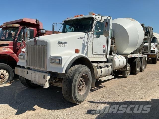 Kenworth W900 شاحنات أخرى