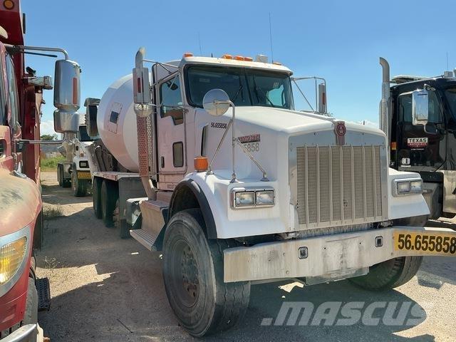 Kenworth W900 شاحنات أخرى