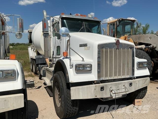 Kenworth W900 شاحنات أخرى