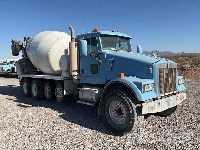 Kenworth W900 شاحنات أخرى