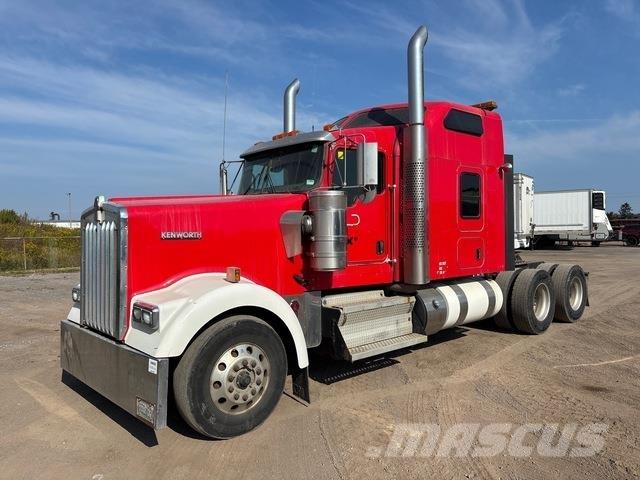 Kenworth W900 وحدات الجر