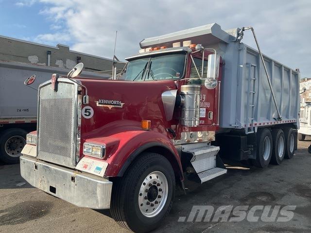 Kenworth W900 شاحنات قلابة