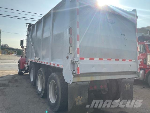 Kenworth W900 شاحنات قلابة