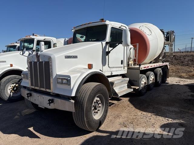 Kenworth W900 شاحنات أخرى