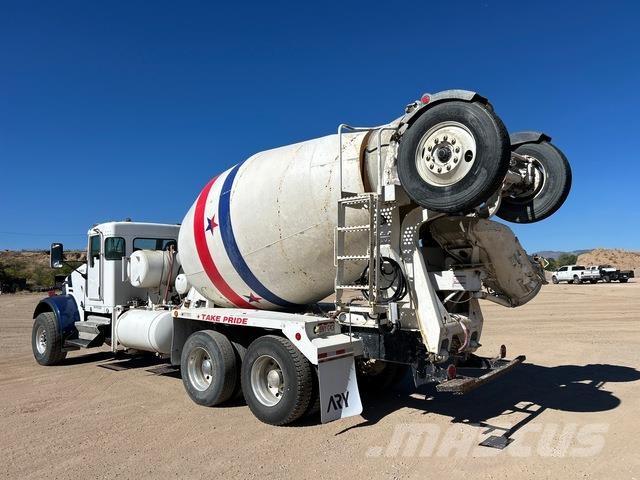 Kenworth W900 شاحنات أخرى