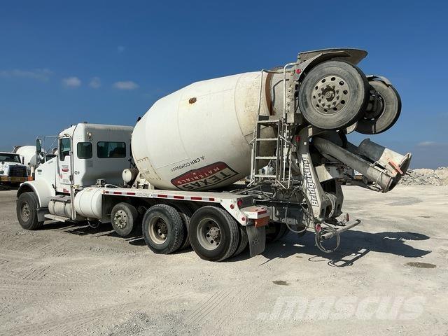 Kenworth W900 شاحنات أخرى