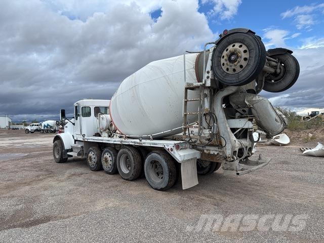 Kenworth W900 شاحنات أخرى