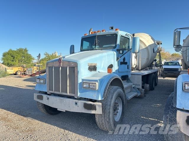 Kenworth W900B شاحنات أخرى