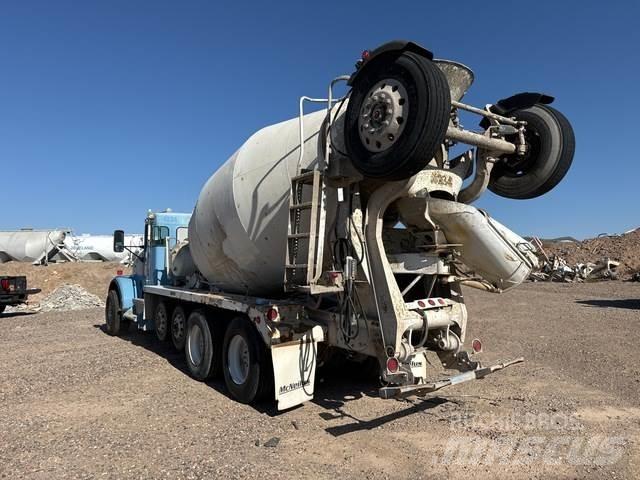 Kenworth W900B شاحنات أخرى