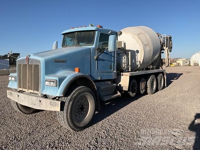 Kenworth W900B شاحنات أخرى