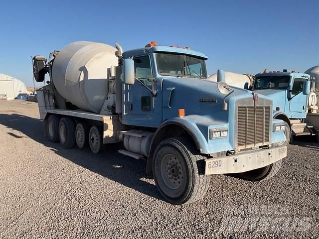 Kenworth W900B شاحنات أخرى