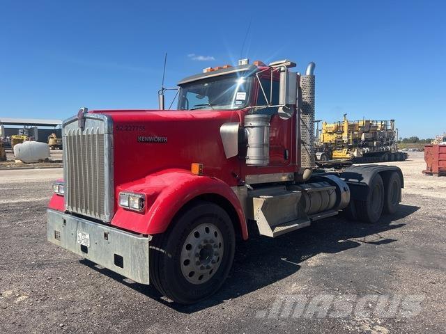 Kenworth W900L وحدات الجر