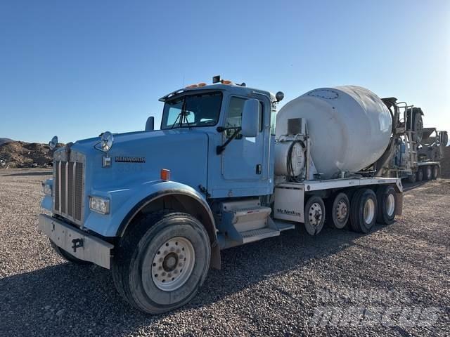 Kenworth W900S شاحنات أخرى