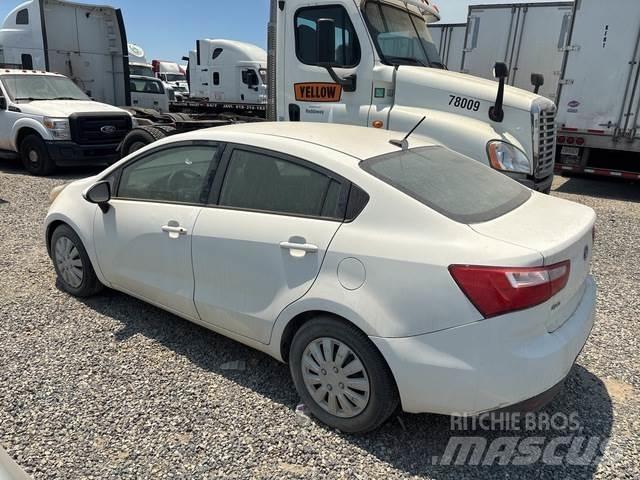 Kia Rio سيارات