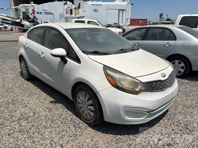 Kia Rio سيارات