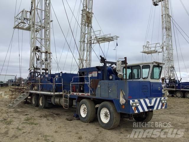  Kin-Rig NJX شاحنات المعدات  المحمولة لحفر الآبار