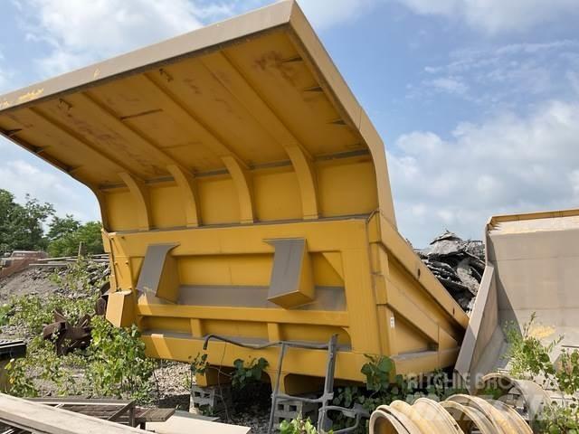 Komatsu  هيكل صندوقي