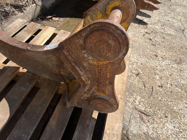 Komatsu  خداشات