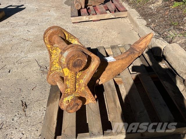Komatsu  خداشات