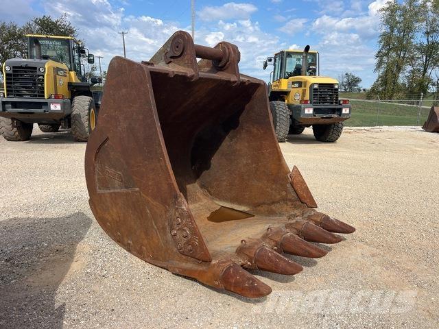 Komatsu  مكونات أخرى