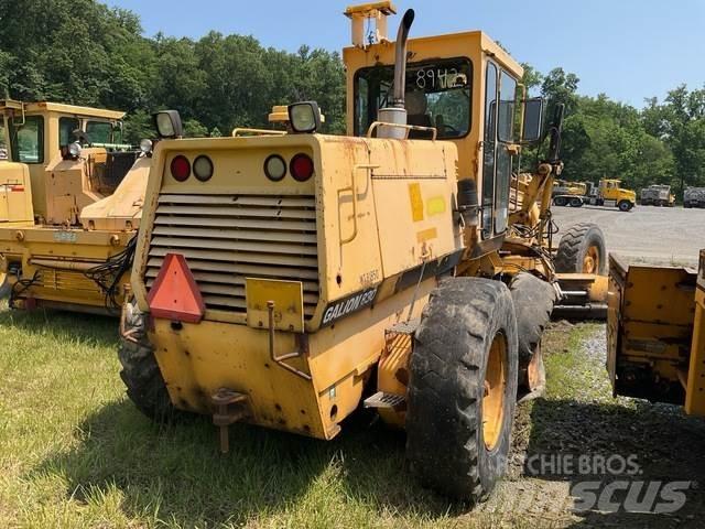 Komatsu 830B معدات تمهيد الطرق