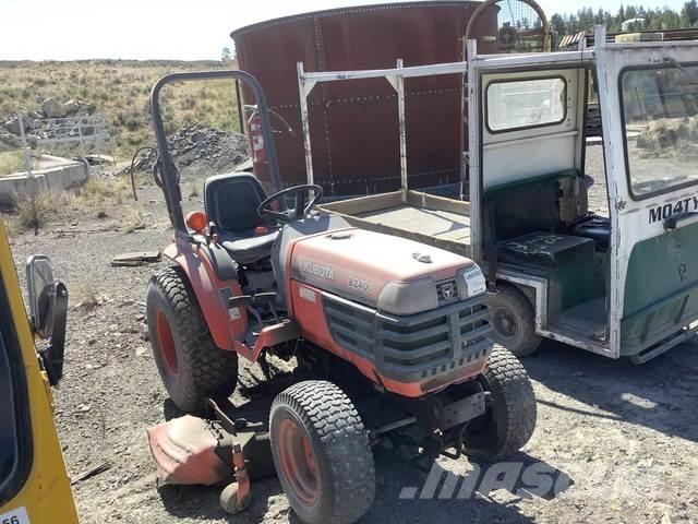 Kubota B2400HD الجرارات