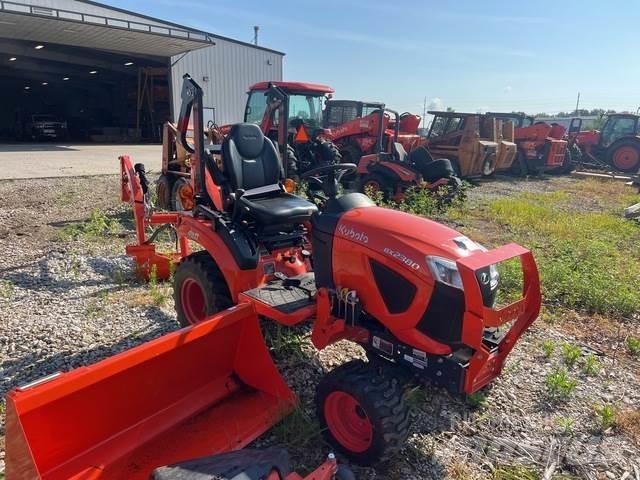 Kubota BX2380 جرارات مدمجة